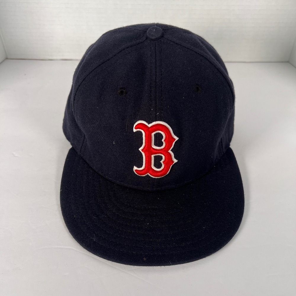 Vintage New Era Boston Red Sox MLB Baseball Cap Fitted Hat Size 7 5/8 Navy Red